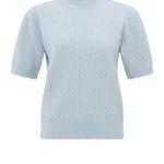 Pull tricoté à manches courtes et motif torsadé